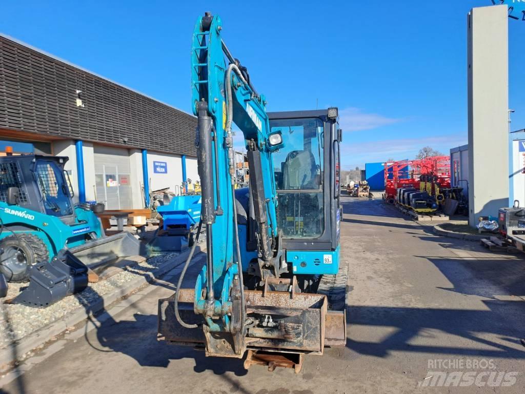 Airman AX26U Мини-экскаваторы