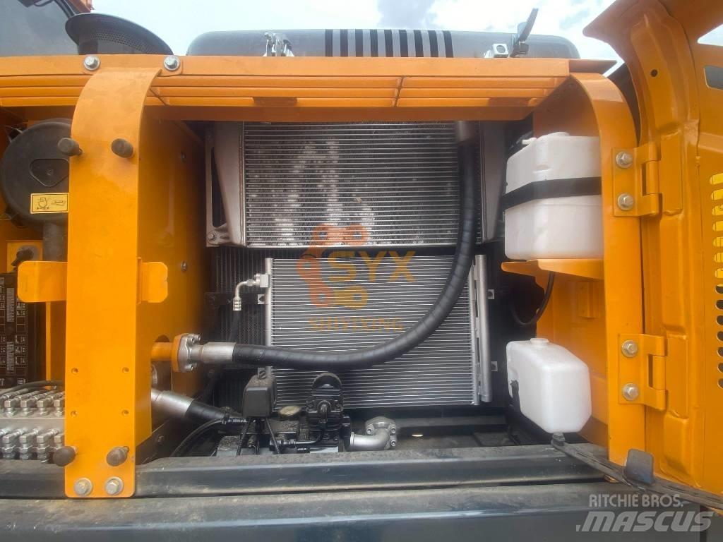 Hyundai Robex 220 Гусеничные экскаваторы