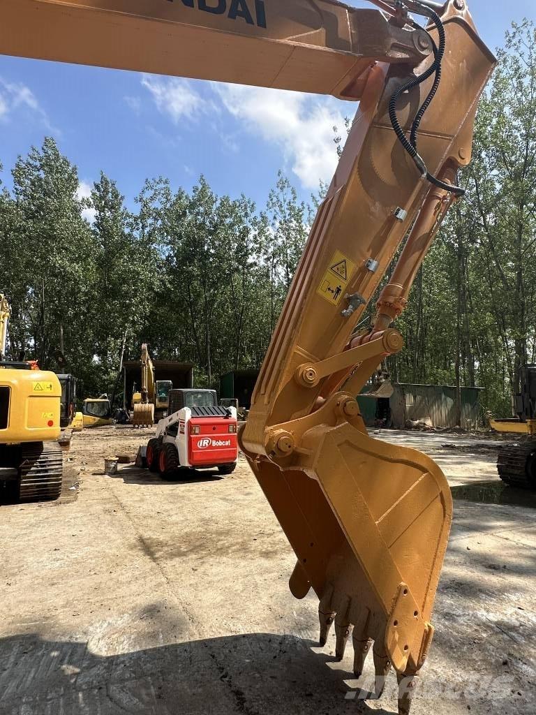 Hyundai R220LC-9S Гусеничные экскаваторы