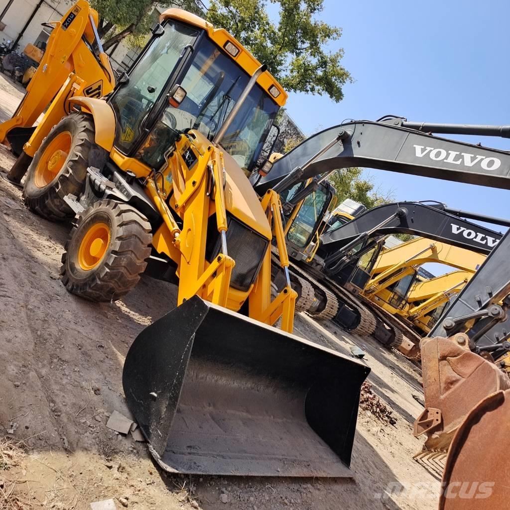 JCB 3CX Экскаваторы-погрузчики