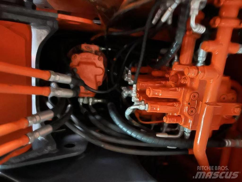 Hitachi ZX 70 Мини-экскаваторы