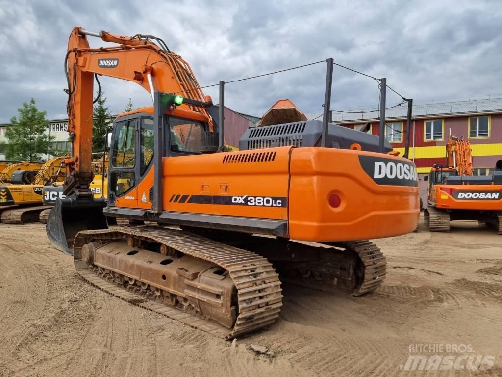 Doosan DX 380 LC Гусеничные экскаваторы