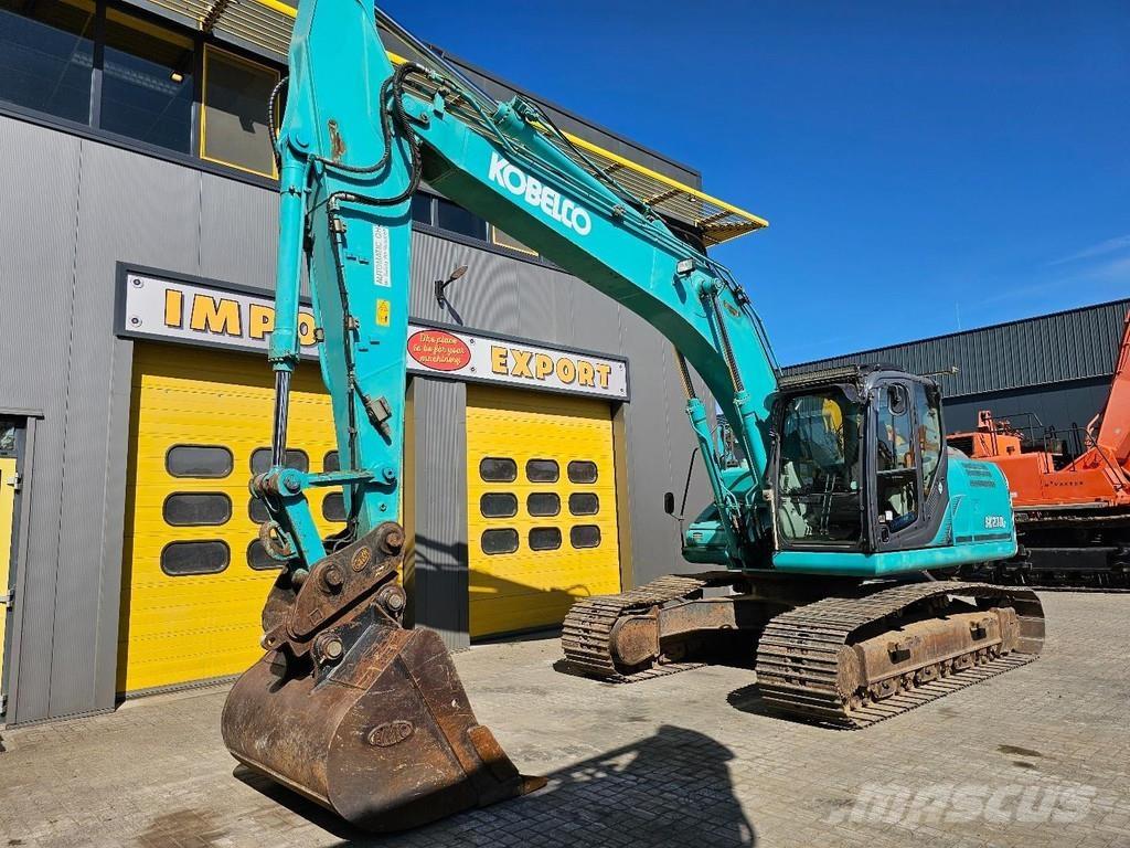 Kobelco SK210LC-9 Гусеничные экскаваторы