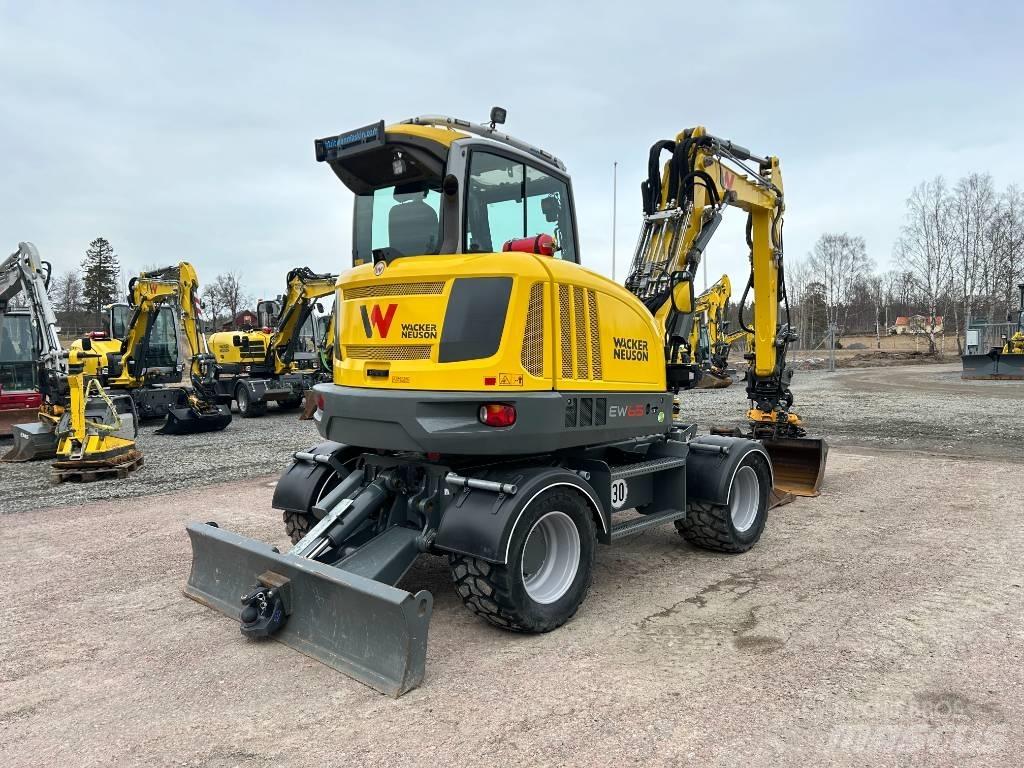 Wacker Neuson EW65 Колёсные экскаваторы