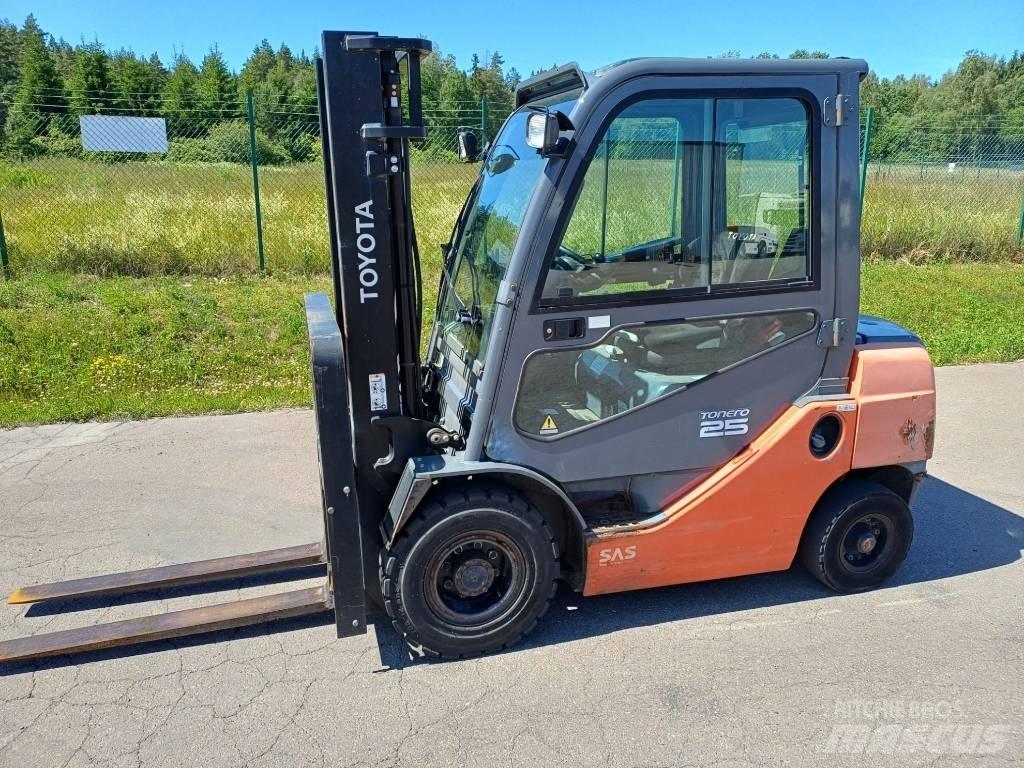 Toyota 02-8FDF25 Дизельные погрузчики