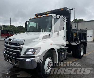 Hino L7 Грузовики-Самосвалы