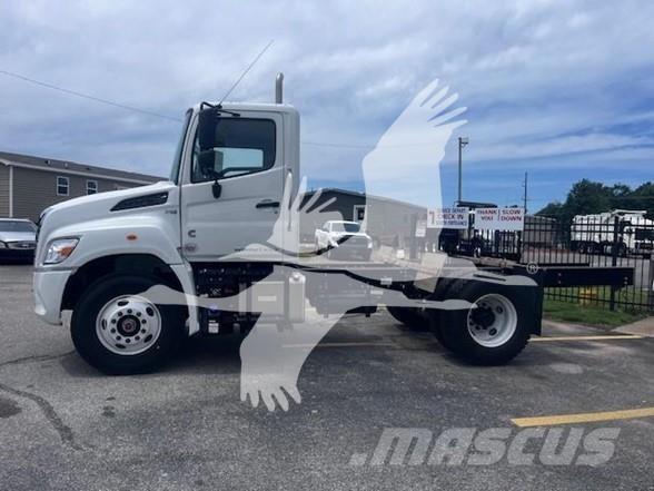 Hino XL7 Седельные тягачи