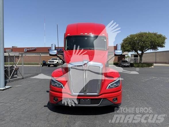 Kenworth T680 Седельные тягачи