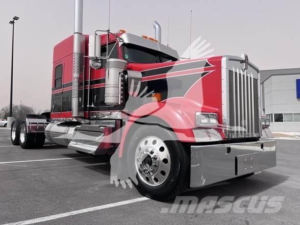 Kenworth W900L Седельные тягачи