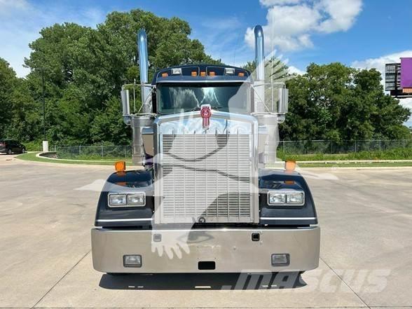 Kenworth W900L Седельные тягачи