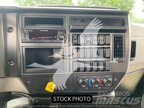Mack MD6 Строительная техника - Другие