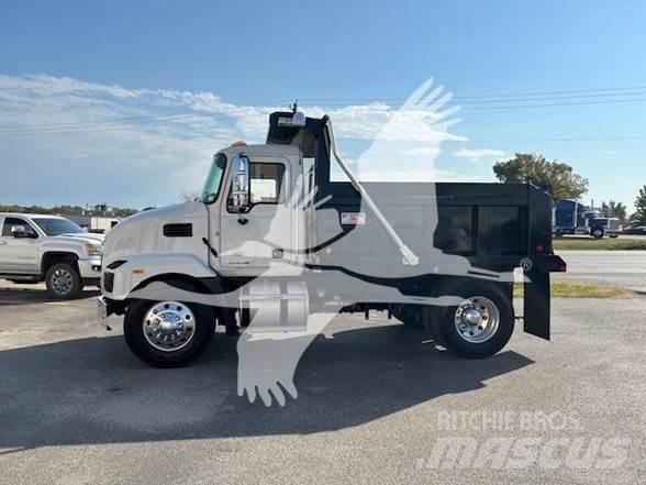 Mack MD6 Грузовики-Самосвалы