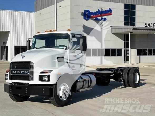 Mack MD6 Шасси с кабиной