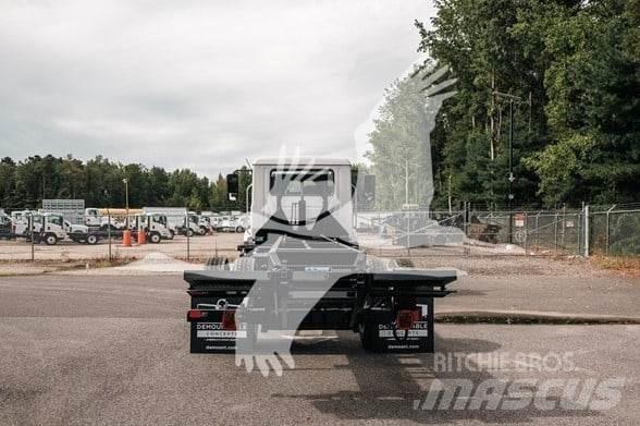 Mack MD6 Шасси с кабиной