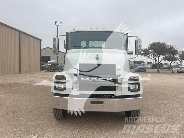 Mack MD6 Строительная техника - Другие