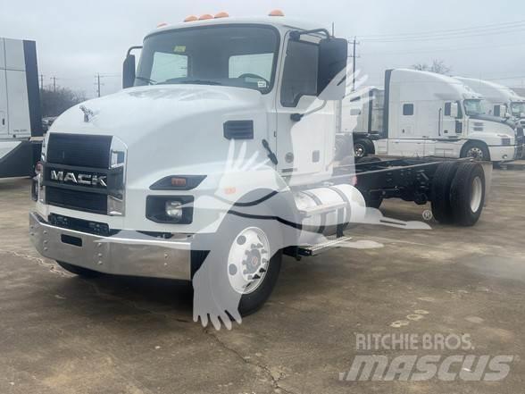 Mack MD6 Шасси с кабиной
