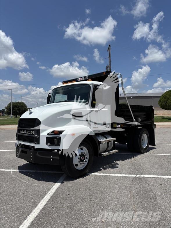 Mack MD6 Грузовики-Самосвалы