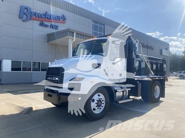 Mack MD6 Грузовики-Самосвалы