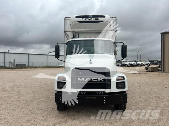 Mack MD6 Строительная техника - Другие