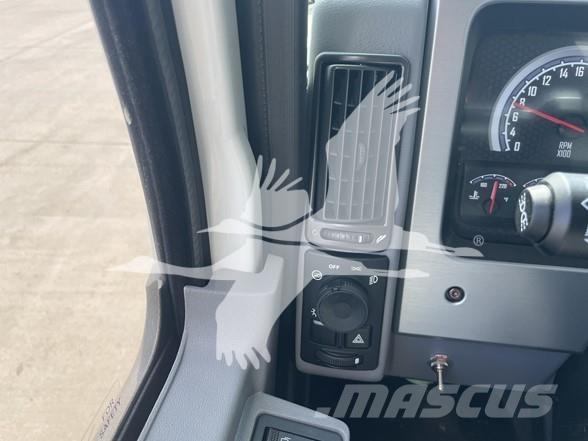 Mack MD6 Строительная техника - Другие