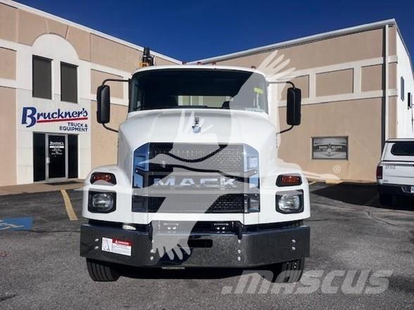 Mack MD6 Строительная техника - Другие