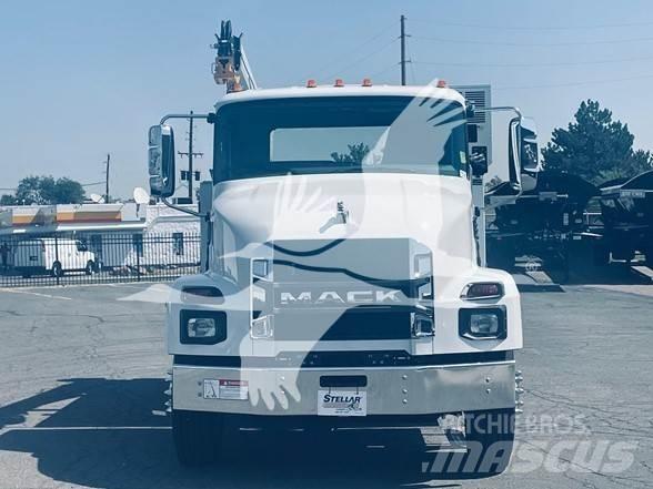 Mack MD7 Строительная техника - Другие