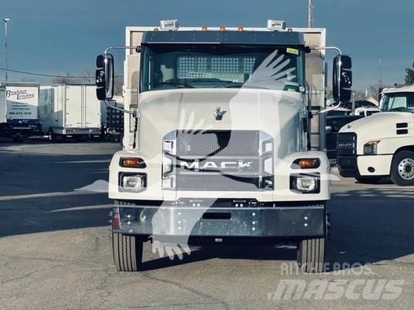 Mack MD7 Строительная техника - Другие