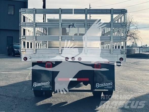 Mack MD7 Строительная техника - Другие
