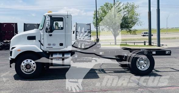 Mack MD7 Шасси с кабиной