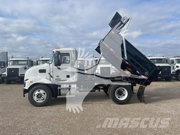Mack MD7 Грузовики-Самосвалы