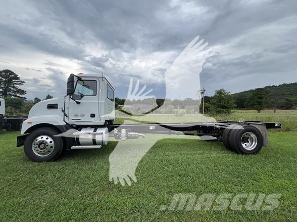 Mack MD7 Шасси с кабиной
