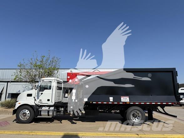 Mack MD7 Строительная техника - Другие