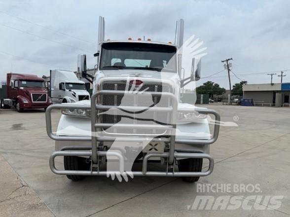 Peterbilt 567 Седельные тягачи