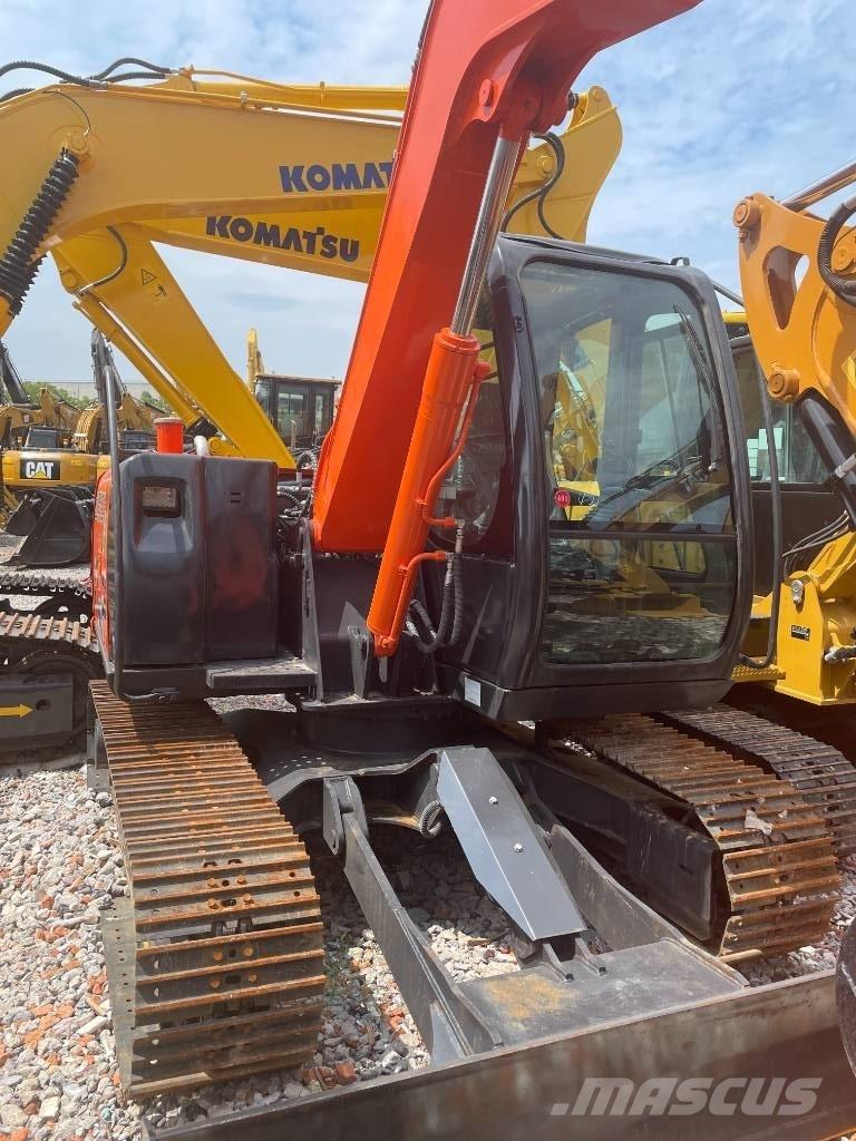 Hitachi ZX 70 Гусеничные экскаваторы
