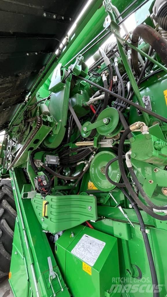 John Deere T 560 Зерноуборочные комбайны