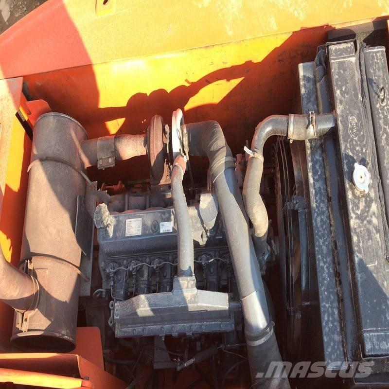 Doosan dh220lc-7 Гусеничные экскаваторы