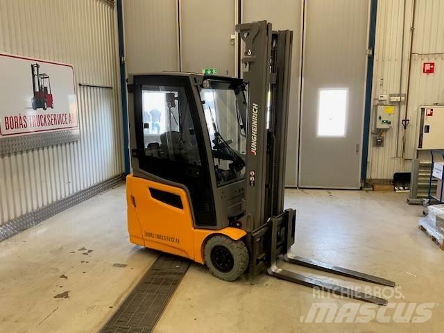 Jungheinrich EFG 215 Электропогрузчики