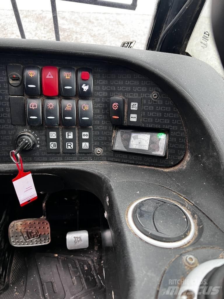 JCB 516-40 Tele Телескопические погрузчики