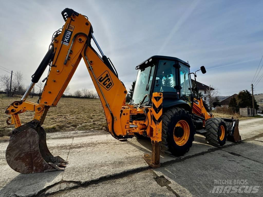 JCB 3CX CONTRACTOR Экскаваторы-погрузчики