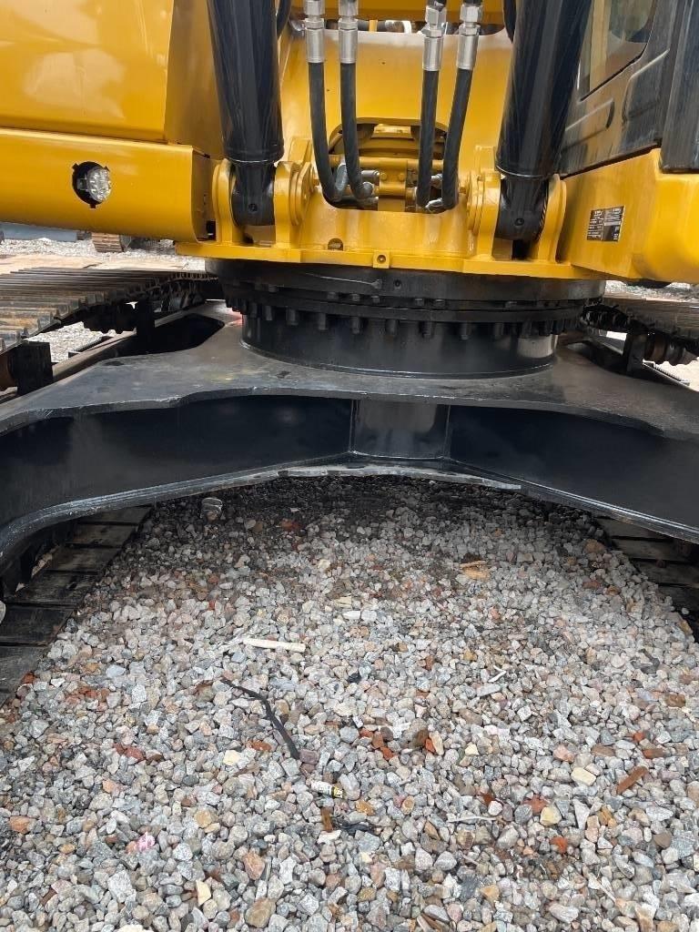CAT 323GX Малые экскаваторы 7т-12т