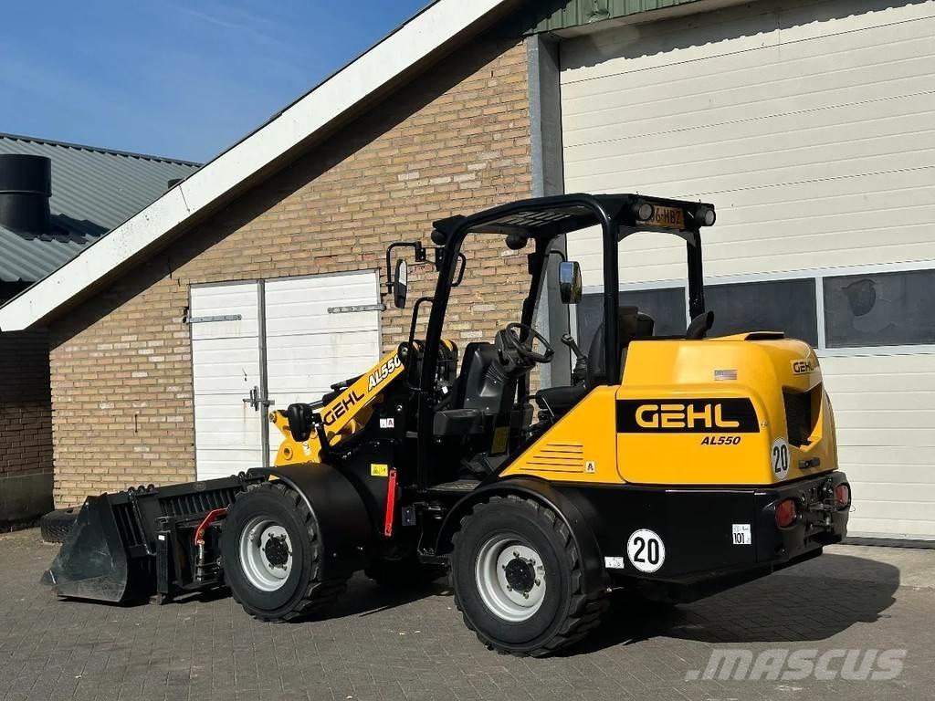 Gehl AL550 Фронтальные погрузчики