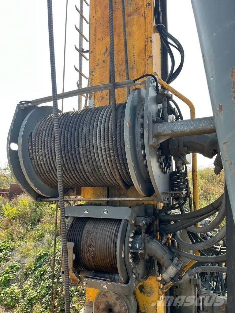 Delmag RHV40 Гусеничные буровые установки