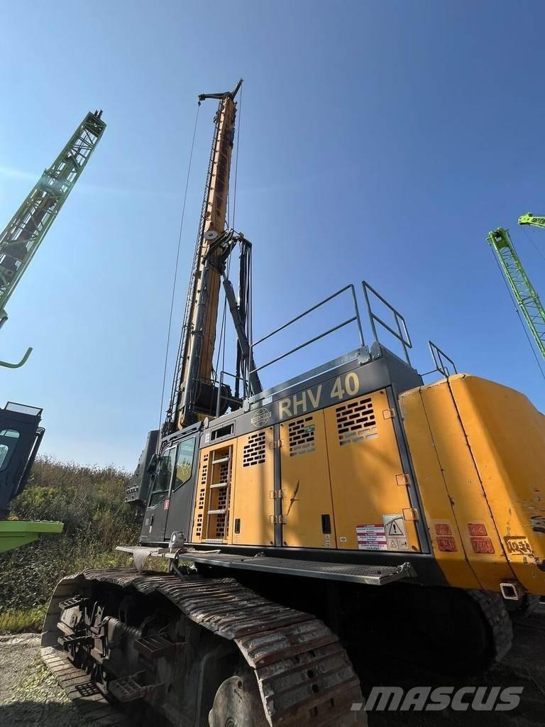 Delmag RHV40 Гусеничные буровые установки