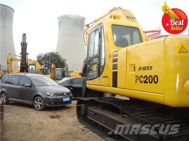 Komatsu PC 200 Гусеничные экскаваторы