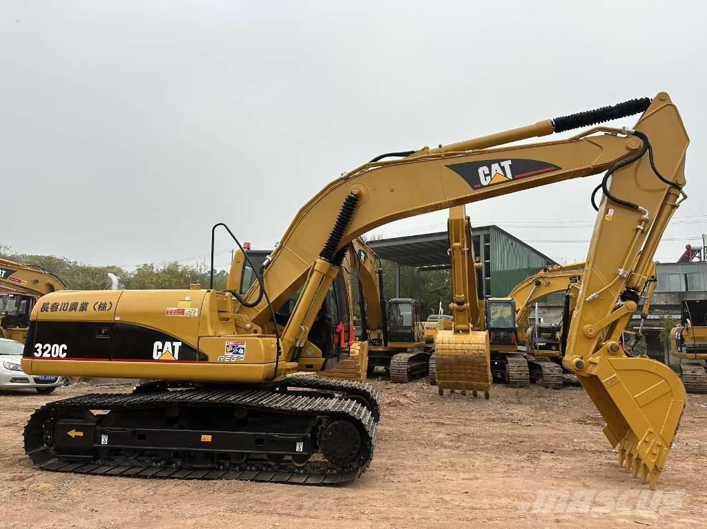 CAT 320C Гусеничные экскаваторы
