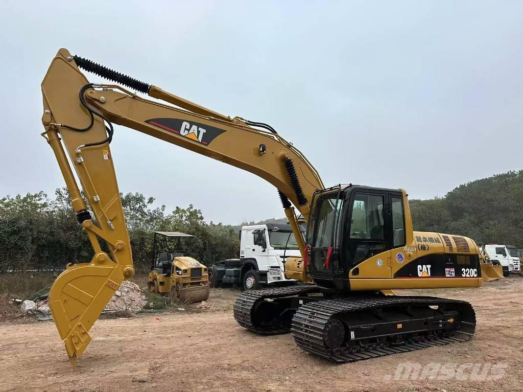 CAT 320C Гусеничные экскаваторы
