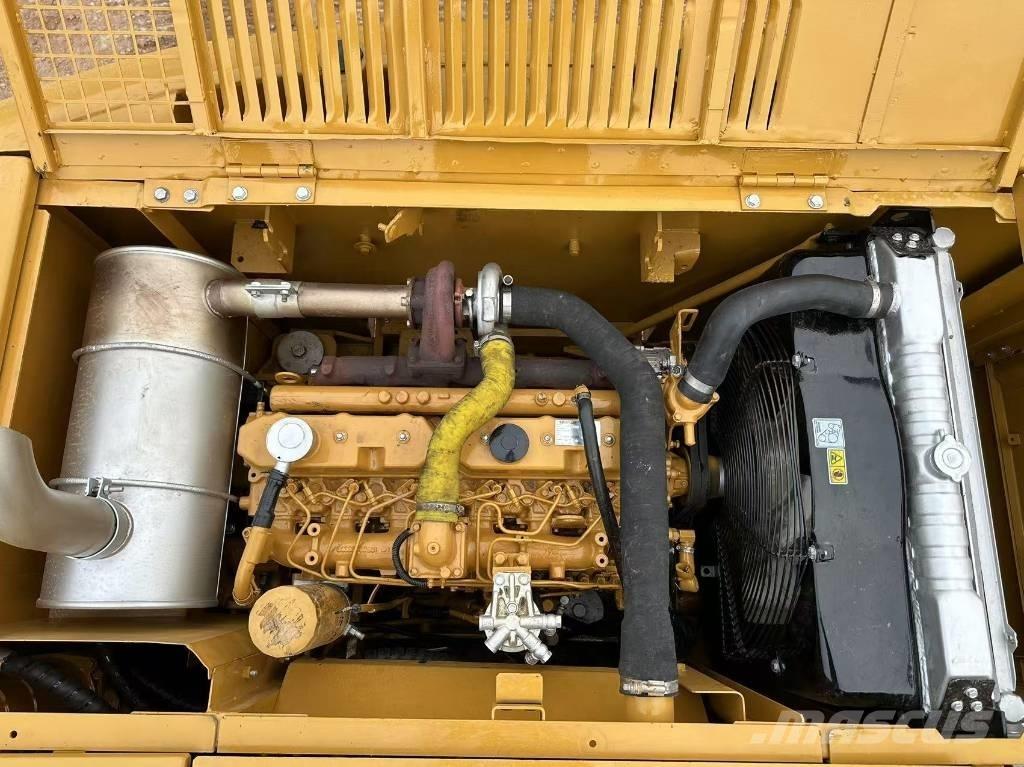 CAT 320C Гусеничные экскаваторы