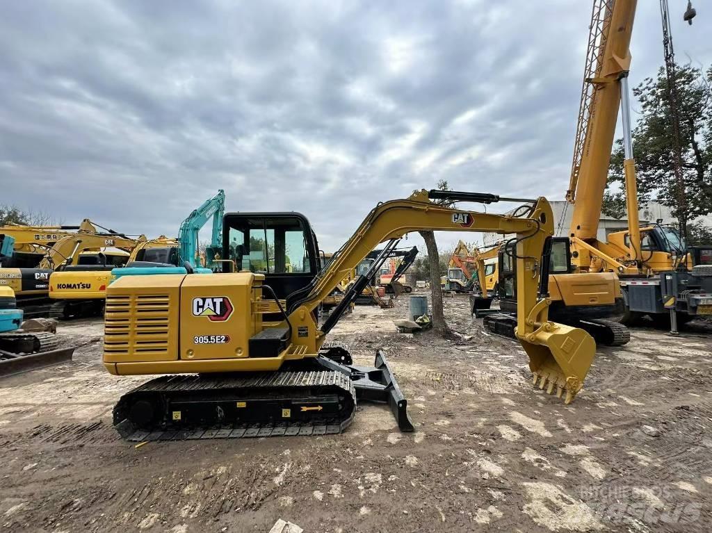 CAT 305.5E2 Гусеничные экскаваторы