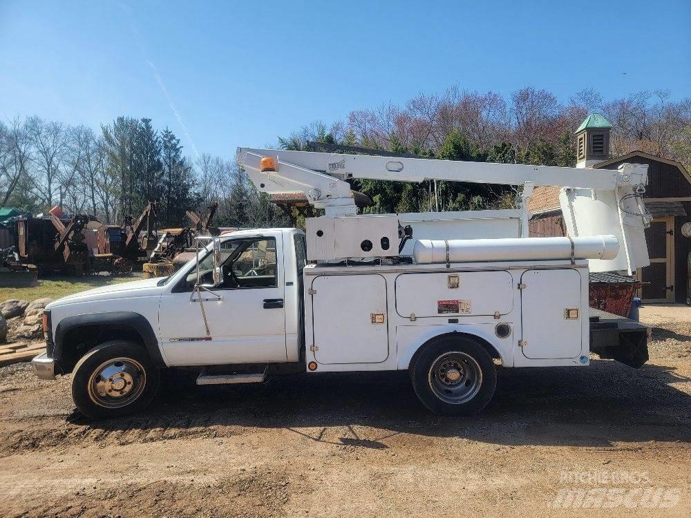 GMC 3500 HD SIERRA Бортовые фургоны