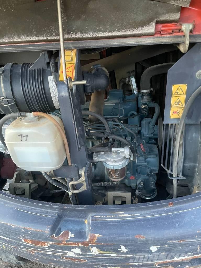 Kubota KX 61-3 Мини-экскаваторы